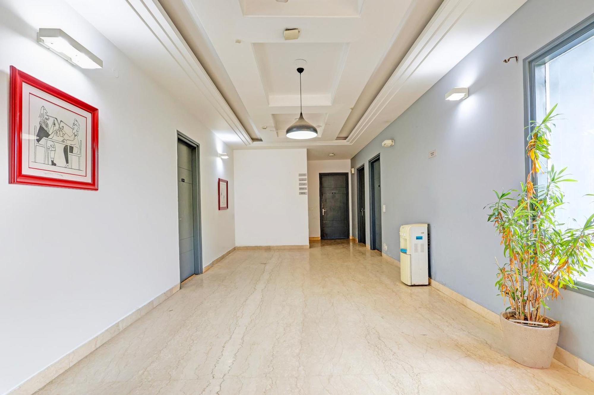 Townhouse Sector 49 Sohna Road Hotel Gurgaon Exterior photo