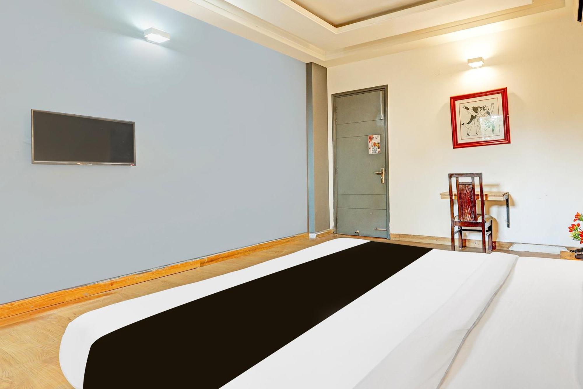 Townhouse Sector 49 Sohna Road Hotel Gurgaon Exterior photo